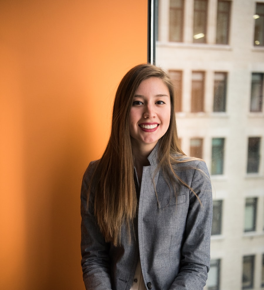Young professional tax and accounting advisor at Ripple